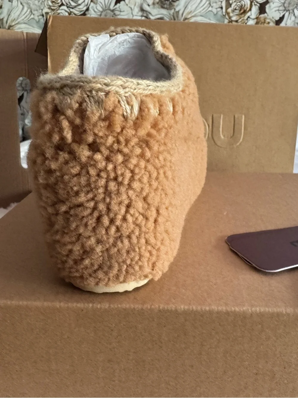 Mou Curly Sheepskin Clog - Picture 5 of 10